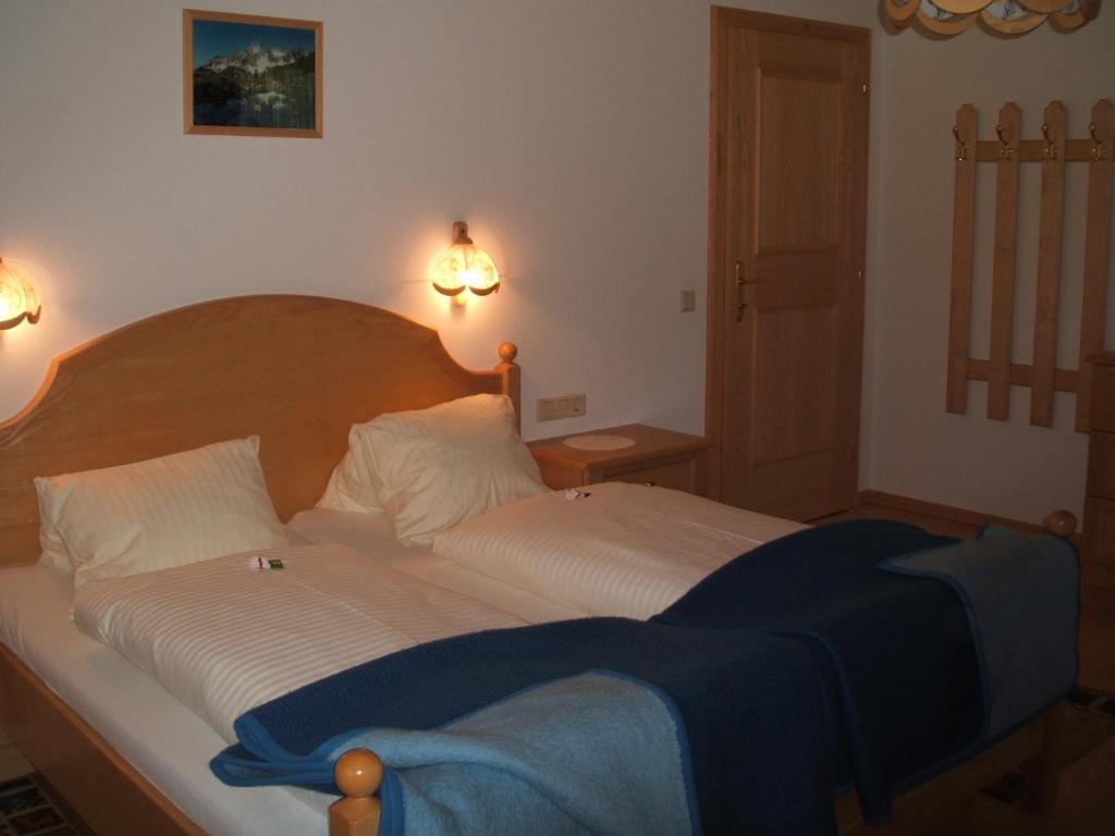 Ferienwohnung Muetzengruss Filzmoos Szoba fotó